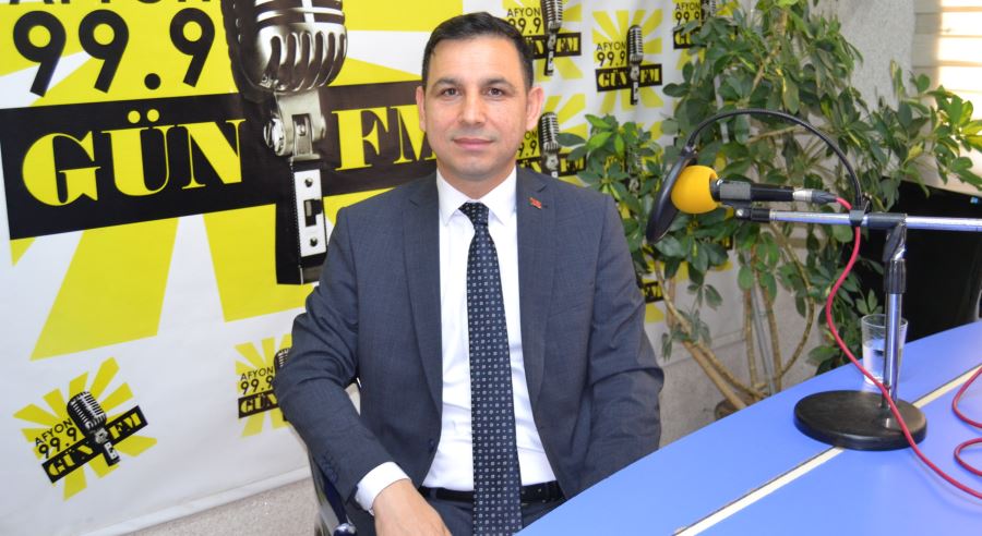 Sandıklı Kaymakamı Mehmet Sülün Gün FM’de Turizm Saati programında Gazeteci