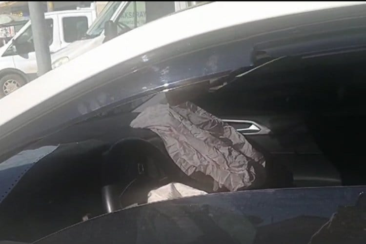 Aksaray Alparslan Türkeş Bulvarı üzerinde meydana gelen kazada, araç sürücüsü