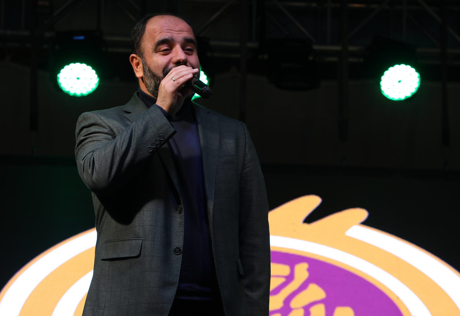 AFYON’DA YAZAR AHMET BULUT SÖYLEÞÝSÝ          Ýlahiyatçý Yazar Ahmet Bulut,