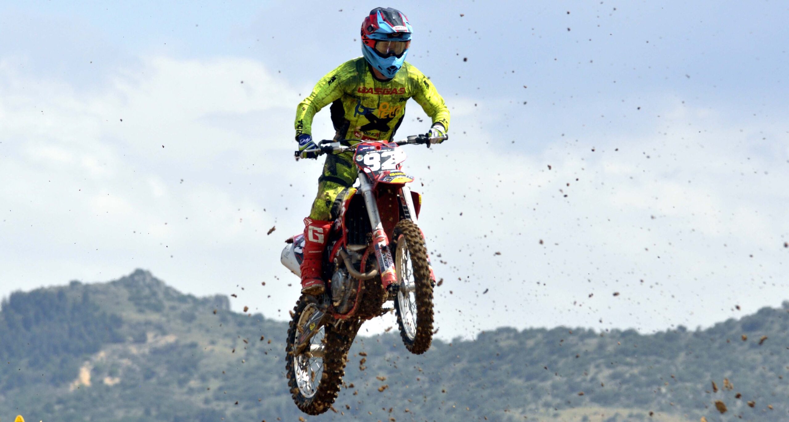 TÜRKYE LIQUI MOLY MOTOKROS AMPYONASI SIRALAMA YARILARIYLA BALADI                Türkiye