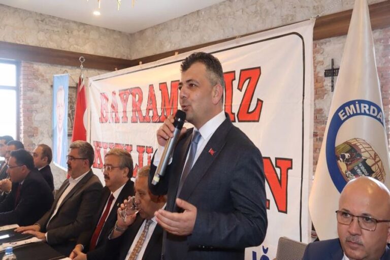 Emirdağ’da Resmî Bayramlaşma Töreni Gerçekleştirildi