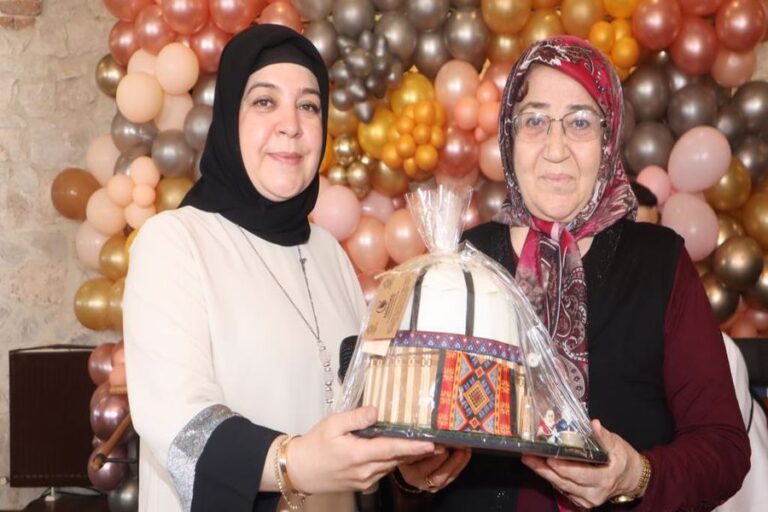 Taş Konak Restoran’da Anneler Günü Etkinliği Düzenlendi