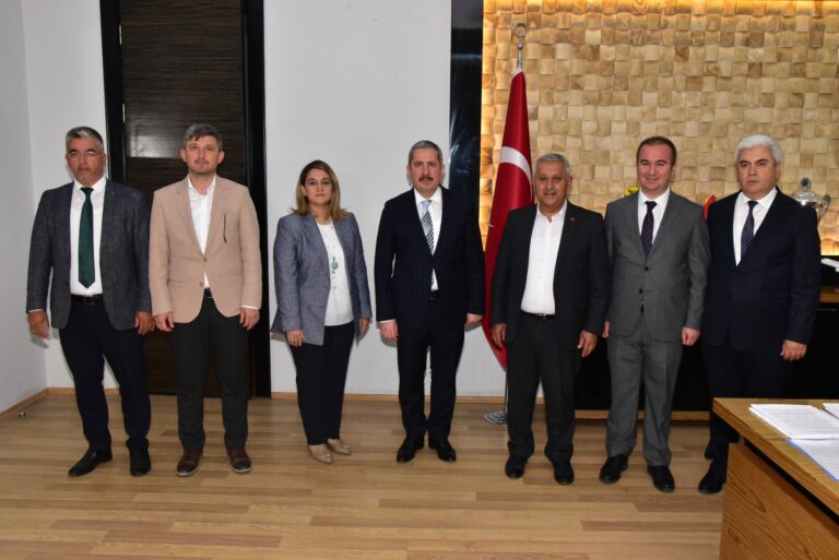 HAZİNE VE MALİYE BAKAN YARDIMCISI MAHMUT GÜRCAN´DAN ZİYARET