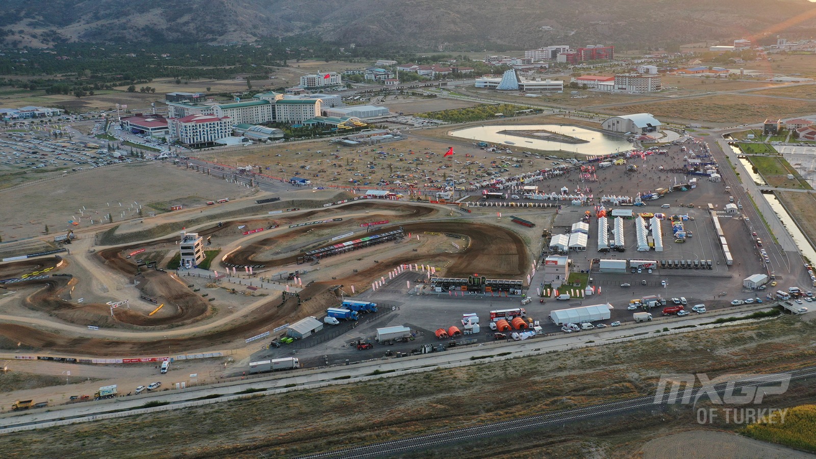 BÜYÜK TAARRUZUN 100. YILINDA TÜRKYE’YE BÜYÜK ONUR      