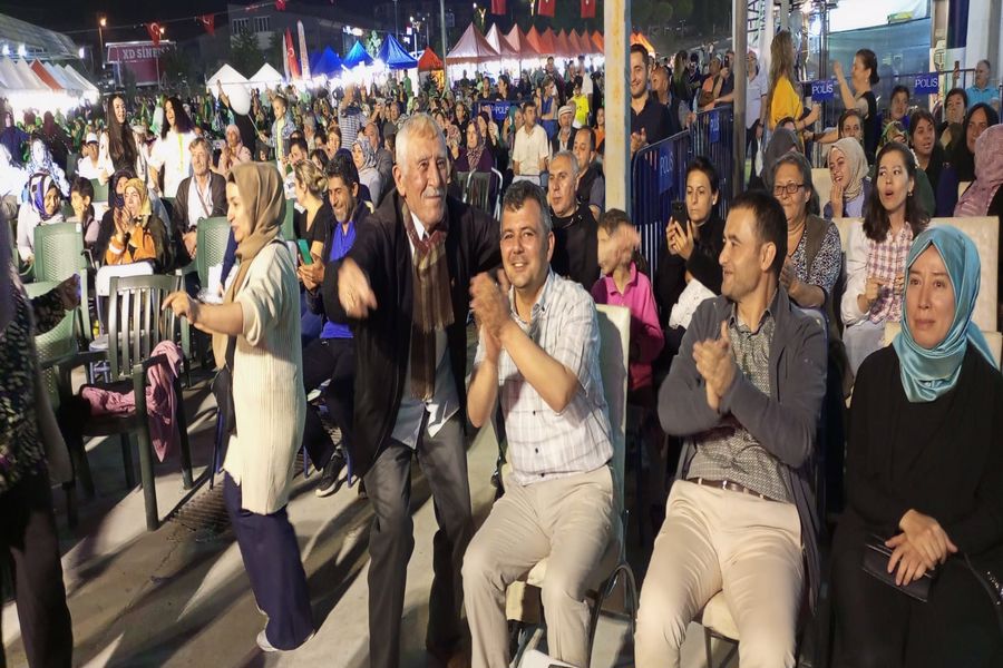 Sıla-i Rahim yaparak memleketlerine gelen gurbetçi vatandaşlarımızın ve ilçemiz sakinlerinin