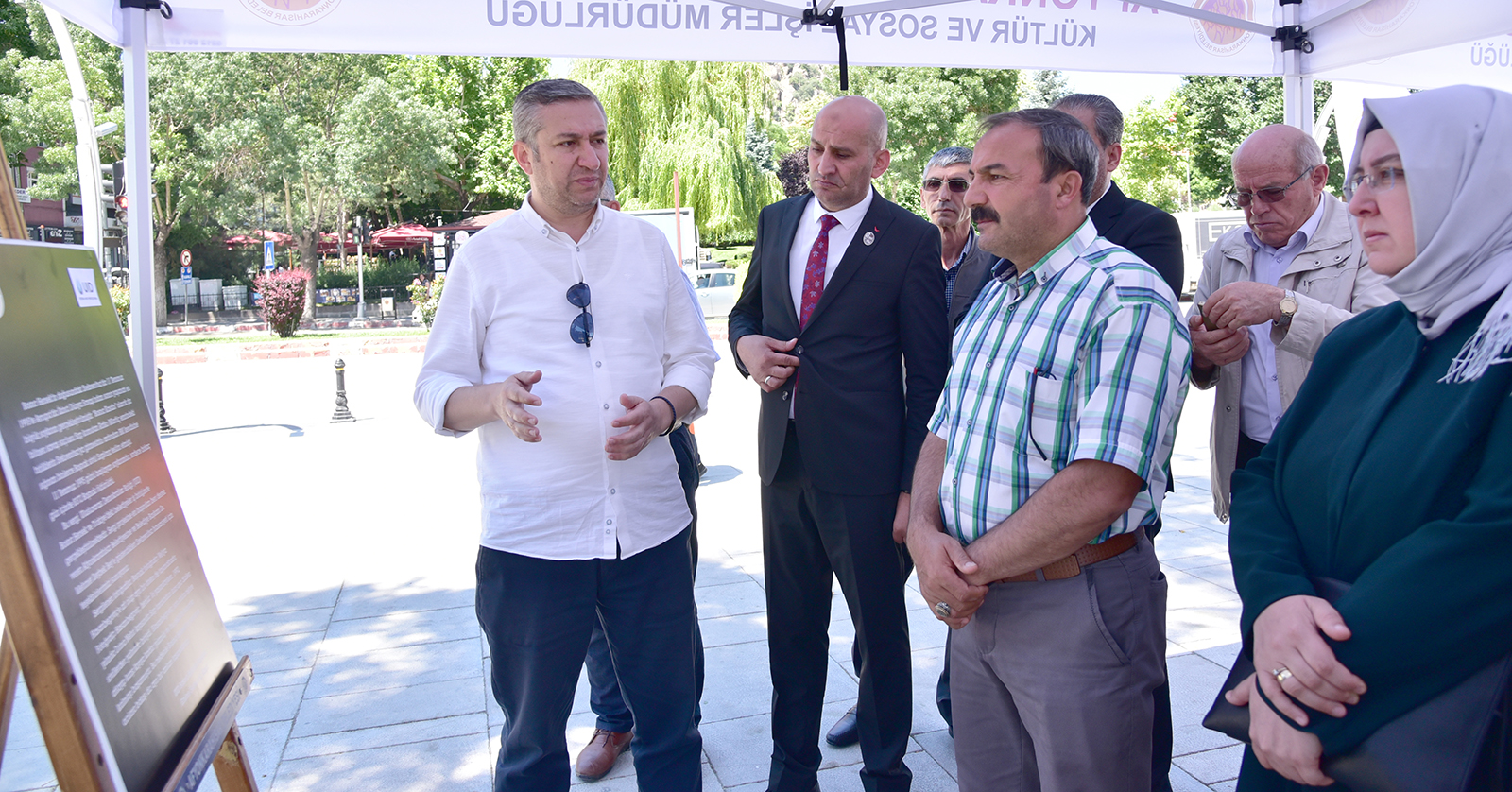 SREBRENTSA’ SERGS ZYARETE AÇILDI DNMEYEN ACI UNUTMADIK, UNUTMAYACAIZ    