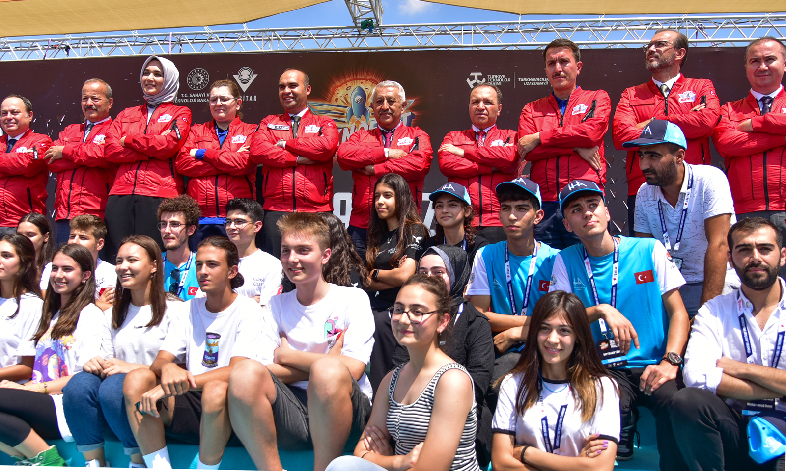 GÖKYÜZÜNÜN YILMAZ GÖZCÜLERN ÜRETEN TEKNOFEST AFYONKARAHSAR’DA          Afyonkarahisar