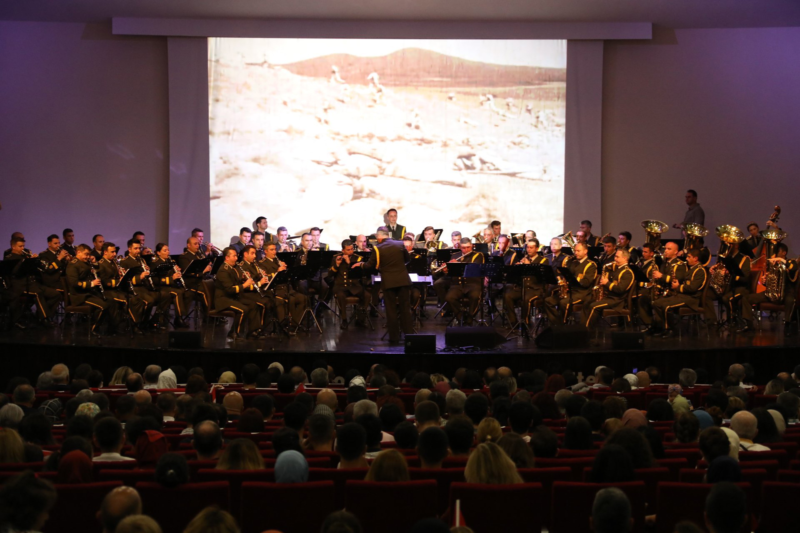 TSK ARMON MIZIKASI’NDAN MUHTEEM KONSER 100. YIL COKUSU DEVAM EDYOR