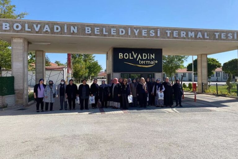 İlçemizin Kadınlarıyla Bolvadin Heybeli Termal Tesislerini Ziyaret Etmeye Devam Ediyoruz