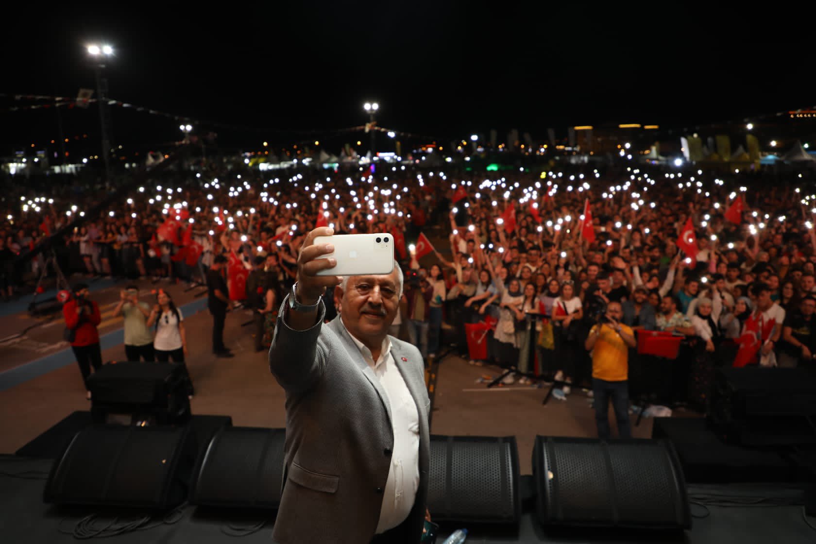 TÜRKYE’NN EN BÜYÜK FESTVAL MOTOFEST BALADI              Belediye Bakanmz Mehmet