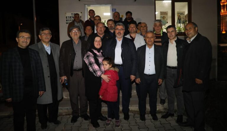 İFTAR SOFRAMIZ ESENTEPE VE MAREŞAL FEVZİ ÇAKMAK MAHALLESİ´NDE KURULDU