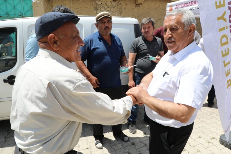 ZEYBEK BAŞKAN AKÇİN MAHALLESİ’Nİ ZİYARET ETTİ