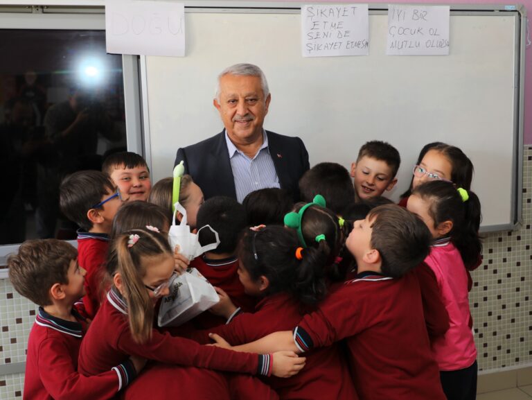 SINIF BAŞKANININ VAADİNİ BAŞKANIMIZ ZEYBEK GERÇEKLEŞTİRDİ