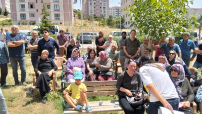Afyonkarahisar'daki TOKİ konutlarında planlanan site yönetimi seçimi öncesinde tansiyon yükseldi.