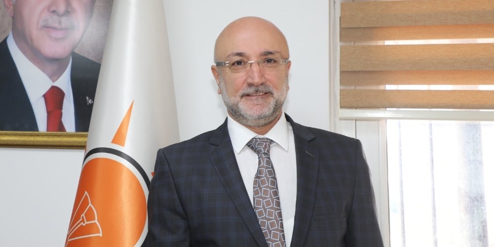 Afyonkarahisar’da siyasetin nabzı, AK Parti’nin hem sahada hem de merkezi