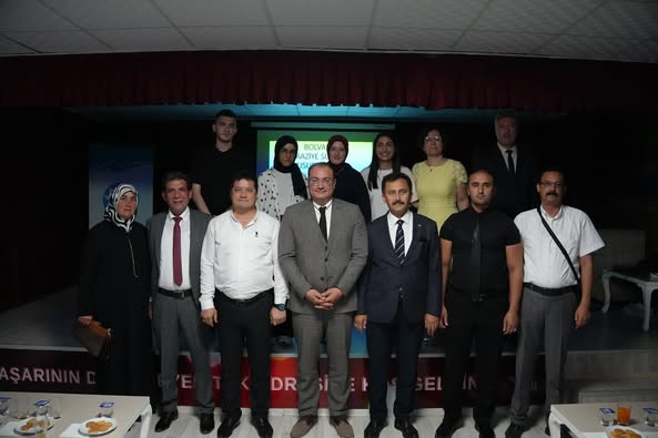 Törene Bolvadin Kaymakamı Ali Arıkan, Belediye Başkanı Derviş Aynacı, İlçe
