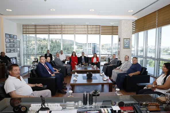 Ziyarette, Afyonkarahisar TSO Yönetim Kurulu Başkanı Hüsnü Serteser, Meclis Başkanı