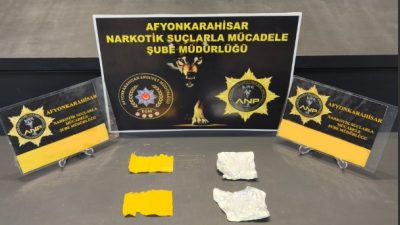 Afyonkarahisar’da Otomobilde Uyuşturucu Ele Geçirildi İl Emniyet Müdürlüğü ekiplerince uygulama