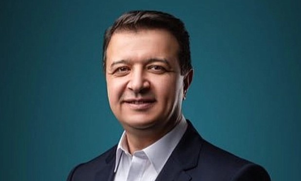 SAADET PARTİSİ LİDERİ ARIKAN’DAN GÖLCÜK’TE DEPREM MESAJI:”SESİMİZİ DUYAN VAR MI?”