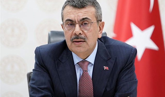 Milli Eğitim Bakanı Yusuf Tekin, Afyonkarahisar’da düzenlenen “Söz Gençlikte” programında