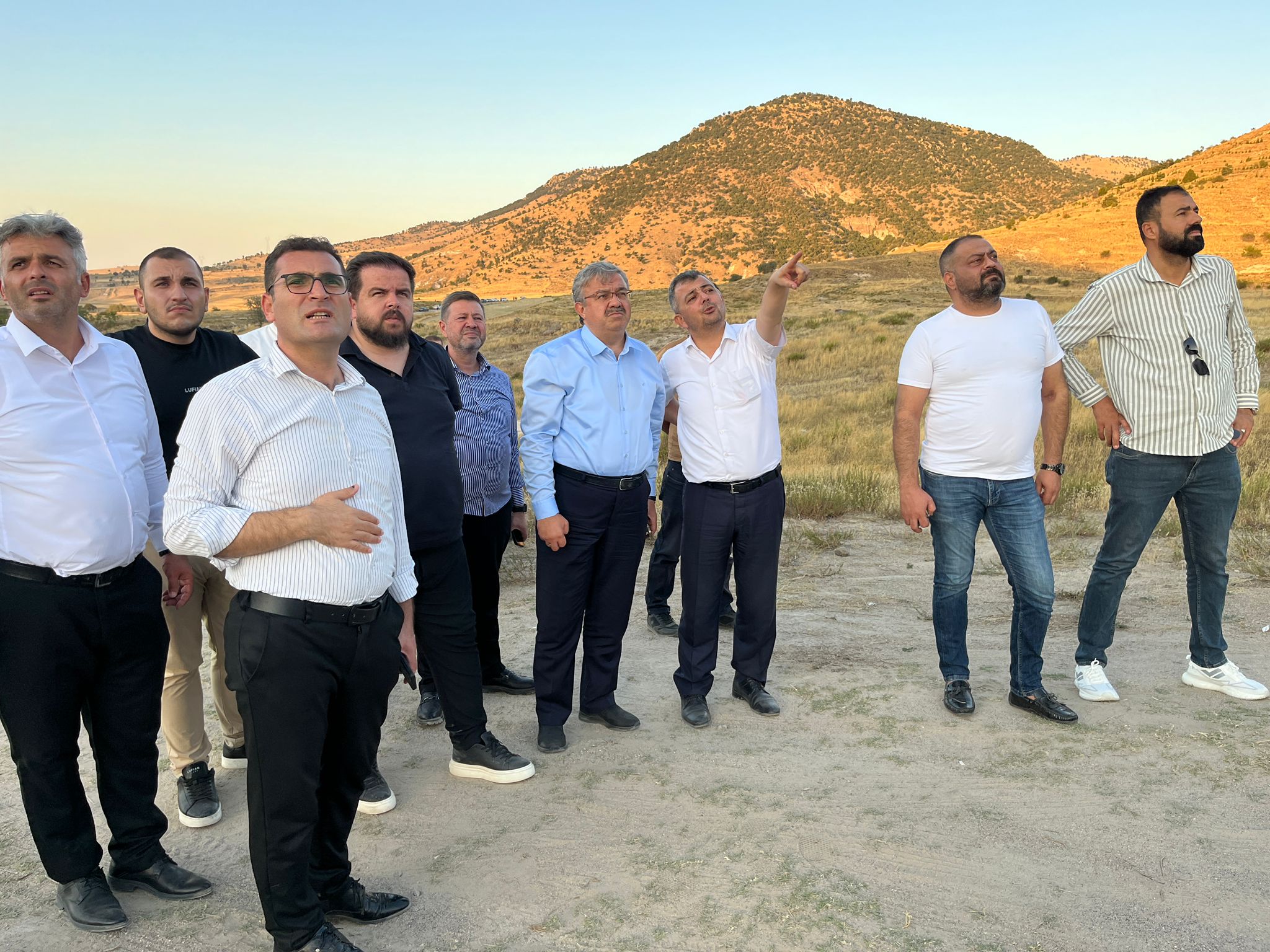 Yurdunuseven’den Emirdağ’da Yoğun Program Yangın Söndürme Çalışmalarını Yerinde Takip Etti