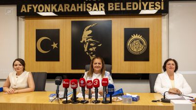 Afyonkarahisar Belediyesi ağustos meclisinde etkinlik takvimi açıklandı, nikah ücretleri indirildi,