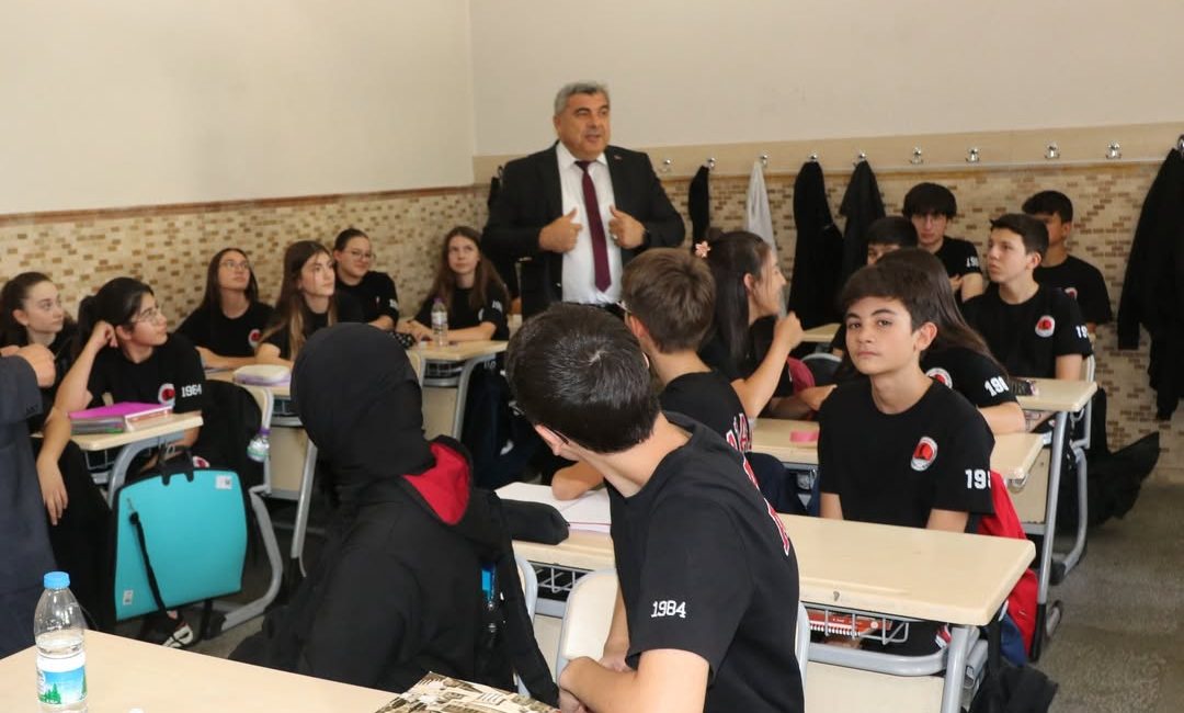 Afyonkarahisar’da Eğitim Denetimleri Başladı Afyonkarahisar İl Milli Eğitim Müdürü Miraç