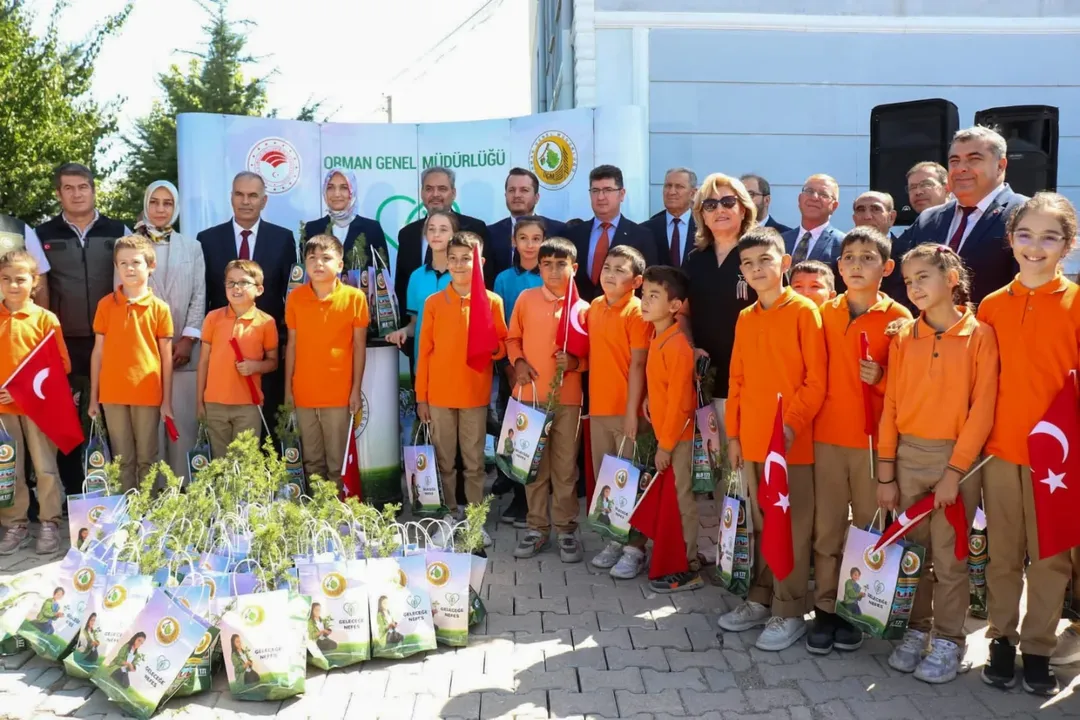 Afyonkarahisar'da Yeni Eğitim Öğretim Yılı Başladı
