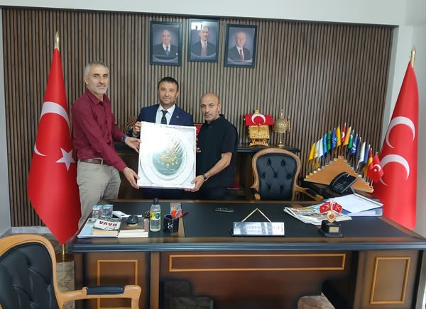 MHP Afyonkarahisar İl Başkanlığı’na Önemli Ziyaret MHP Afyonkarahisar İl Başkanlığı,