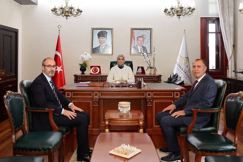 Afyonkarahisar’da Sağlık Yönetiminde Değişim Afyonkarahisar Valisi Doç. Dr. Kübra Güran