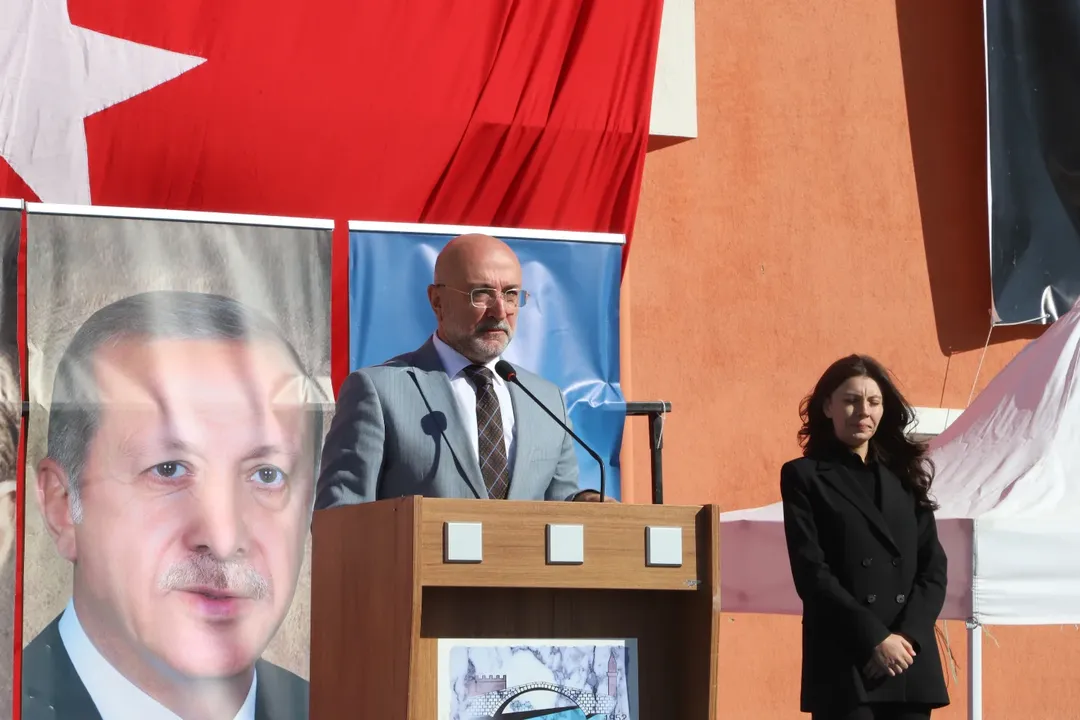 Afyonkarahisar'a Yeni Gençlik Merkezi: Temel Atma Töreni Gerçekleştirildi