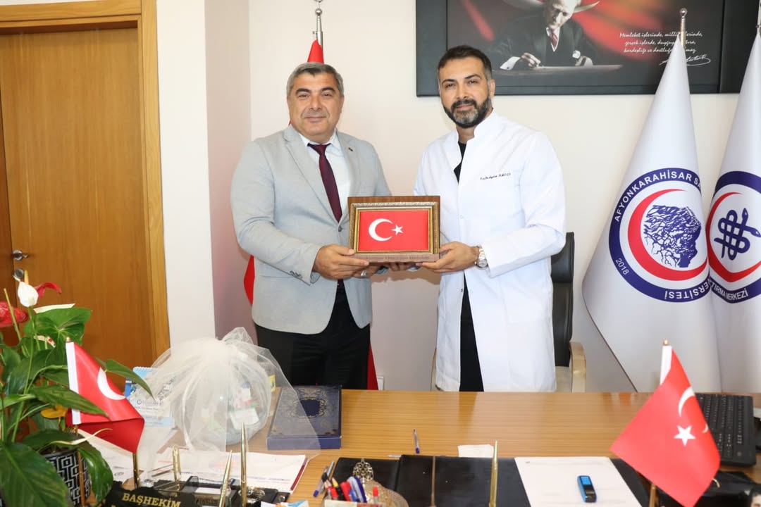 Afyonkarahisar İl Milli Eğitim Müdürü, AFSÜ Başhekimi'ni Ziyaret Etti
