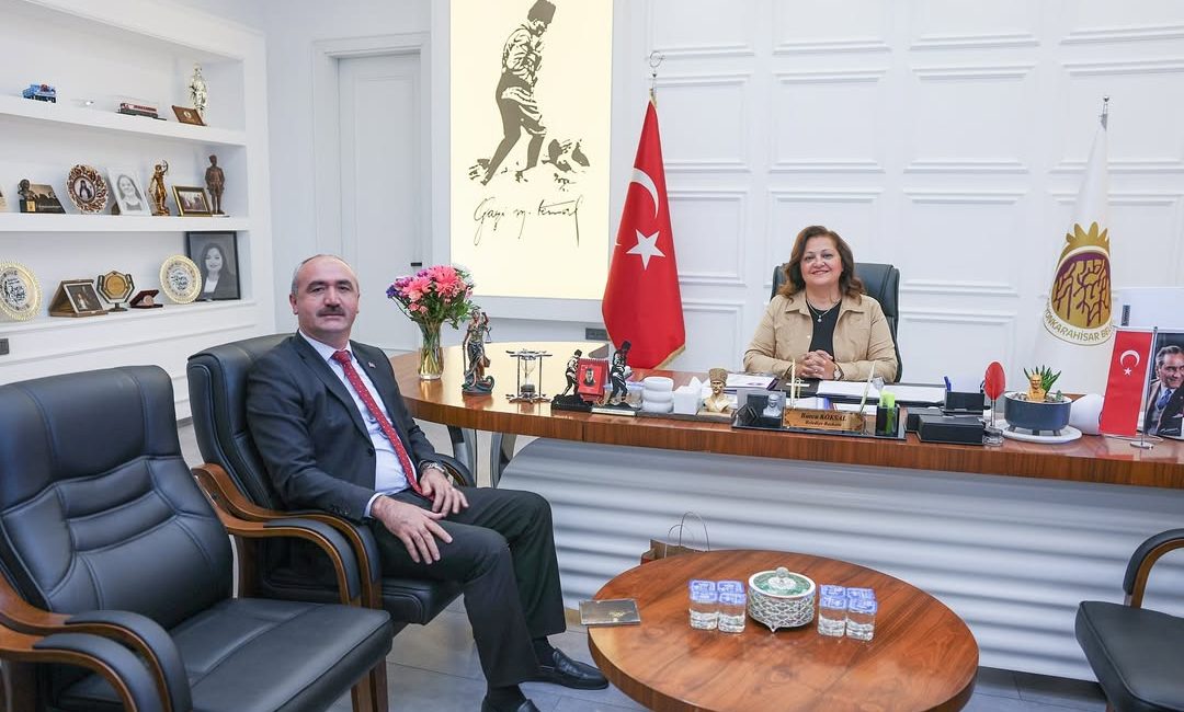 Eskişehir Mihallıççık’ta Yerel Yönetim Diyaloğu Eskişehir‘in Mihallıççık ilçesinde, Burcu Köksal,