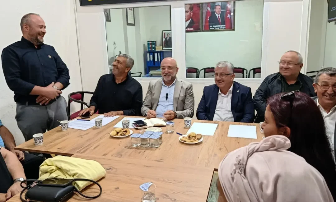 Afyonkarahisar’da Teşkilat Buluşması AK Parti Afyonkarahisar İl Başkanı Av. Turgay