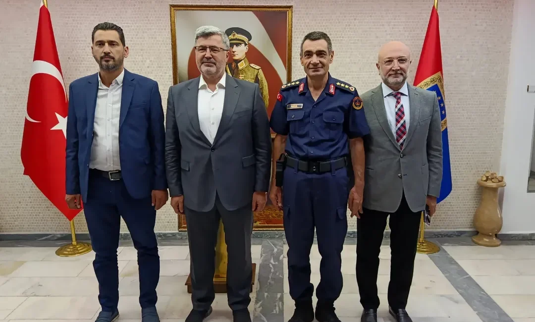 AK Parti Afyonkarahisar İl Başkanı Şahin’den İl Jandarma Komutanı’na Hayırlı