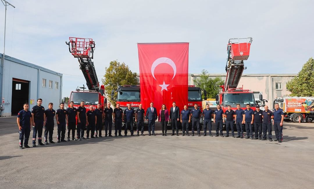 İtfaiye Haftası’nda Kahraman İtfaiyecilere Saygı İtfaiye Haftası, Türkiye genelinde itfaiye