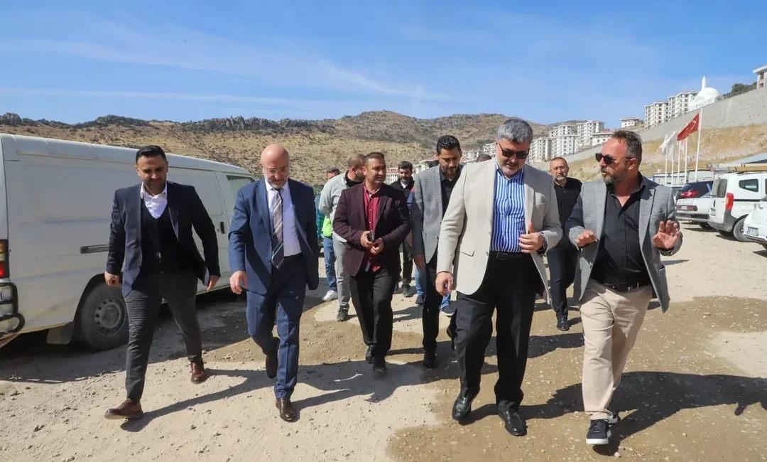 Afyonkarahisar’da TOKİ Projesi Tamamlandı Afyonkarahisar’da inşa edilen Gökçe TOKİ 1.