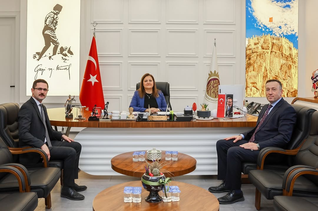 Ziraat Bankası’nda Önemli Görüşme Burcu Köksal, Ziraat Bankası Kadınana Şubesi’nde