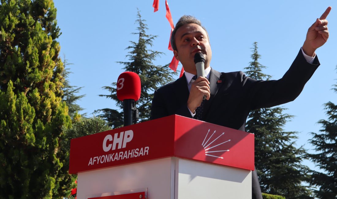 BIKMADINIZ DİNİ SİYASETE ALET ETMEKTEN! BIKMADINIZ DİNİ SİYASETE ALET ETMEKTEN! AKP’li yetkililer yine yanlış yerlerde