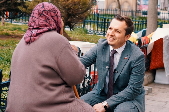 BU RAHMET GECESİ TÜM İNSANLIĞA HAYIRLAR GETİRSİN Başkan Karataş’tan Mevlid Kandili Mesajı: “Bu Rahmet Gecesi Tüm İnsanlığa