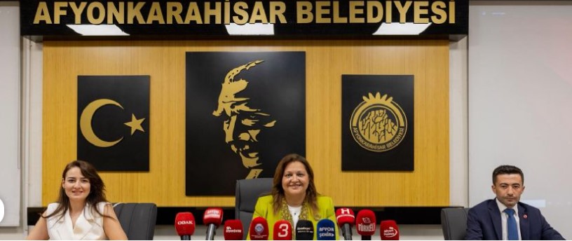 EYLÜL AYI BELEDİYE MECLİS TOPLANTISI GERÇEKLEŞTİRİLDİ BELEDİYE MECLİSİ TOPLANDIAfyonkarahisar Belediye Meclisi, Belediye Başkanımız Burcu Köksal başkanlığında