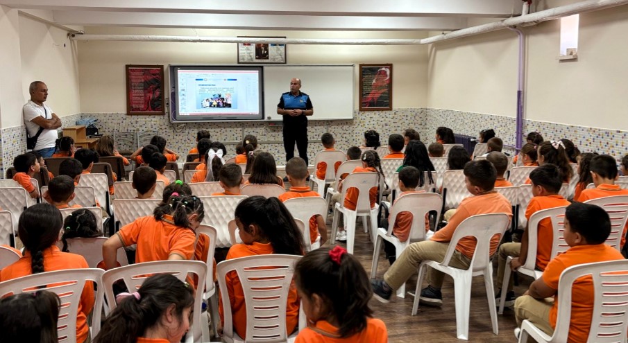 Öğrencilere trafik, siber güvenlik ve kişisel güvenlik konularında bilgilendirme yapıldı