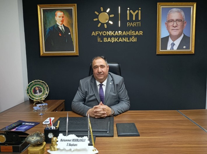 Mısırlıoğlu’ndan Mevlid Kandili Mesajı İYİ Parti Afyonkarahisar İl Başkanı Muhammet Mısırlıoğlu, Mevlid Kandili dolayısıyla