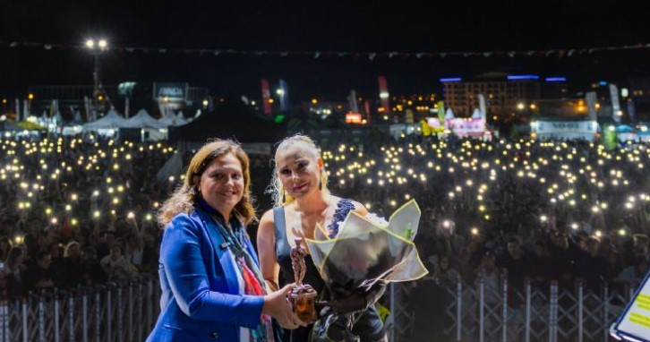 NG Afyon Motofest, beş gün boyunca süren dopdolu programın ardından muhteşem bir finalle sona erdi. NG Afyon Motofest, beş gün boyunca süren dopdolu programın ardından