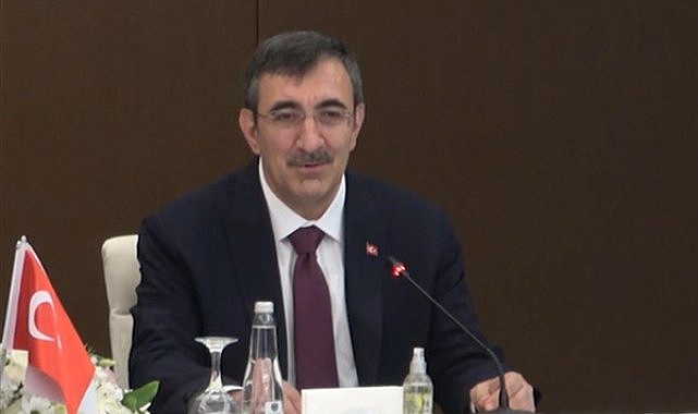 Cumhurbaşkanlığı Kültür ve Sanat Büyük Ödülü sahibi şair ve yazar
