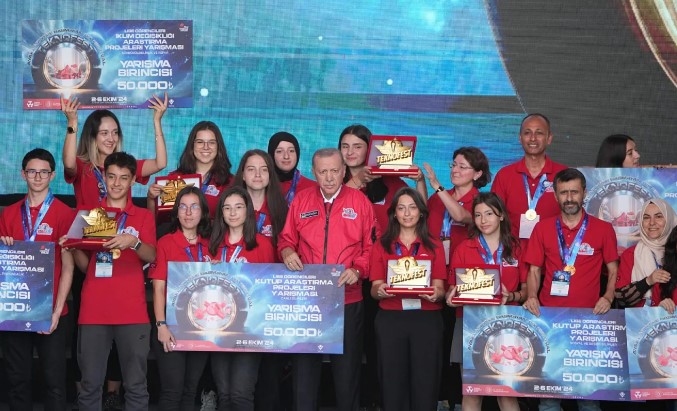 Teknofest Afyonkarahİsar’a ait verileri paylaştı Gençleri hava savunma sistemleri hakkında