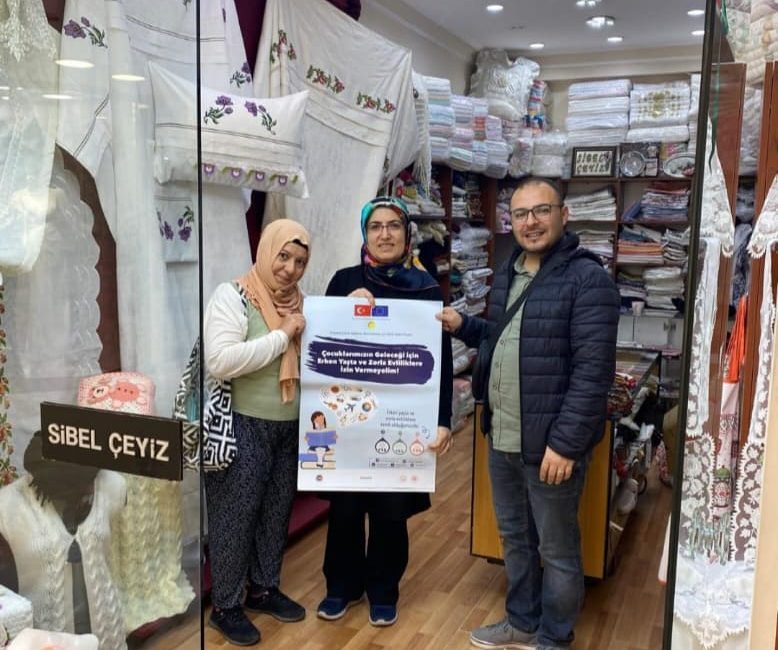 Afyonkarahisar’da Aile Bilinçlendirme Kampanyası Başlatıldı Afyonkarahisar İl Milli Eğitim Müdürlüğü,