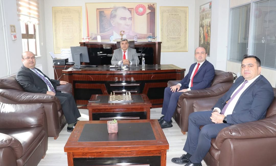 Sinanpaşa’da Eğitim Değerlendirmesi Afyonkarahisar İl Milli Eğitim Müdürü Miraç Sünnetci,