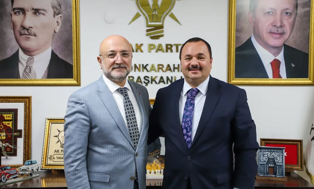 AK Parti Afyonkarahisar’da Önemli Ziyaret AK Parti Afyonkarahisar İl Başkanı