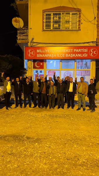 MHP’den Sinanpaşa’ya Ziyaret Milliyetçi Hareket Partisi (MHP) Afyonkarahisar İl Başkanlığı,